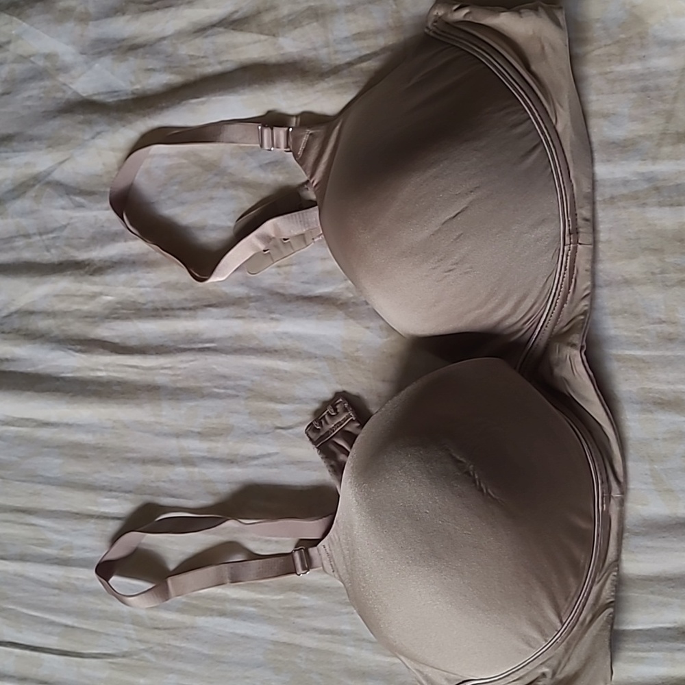 Vanity Fair Soft Cup Wireless Bra, 38B